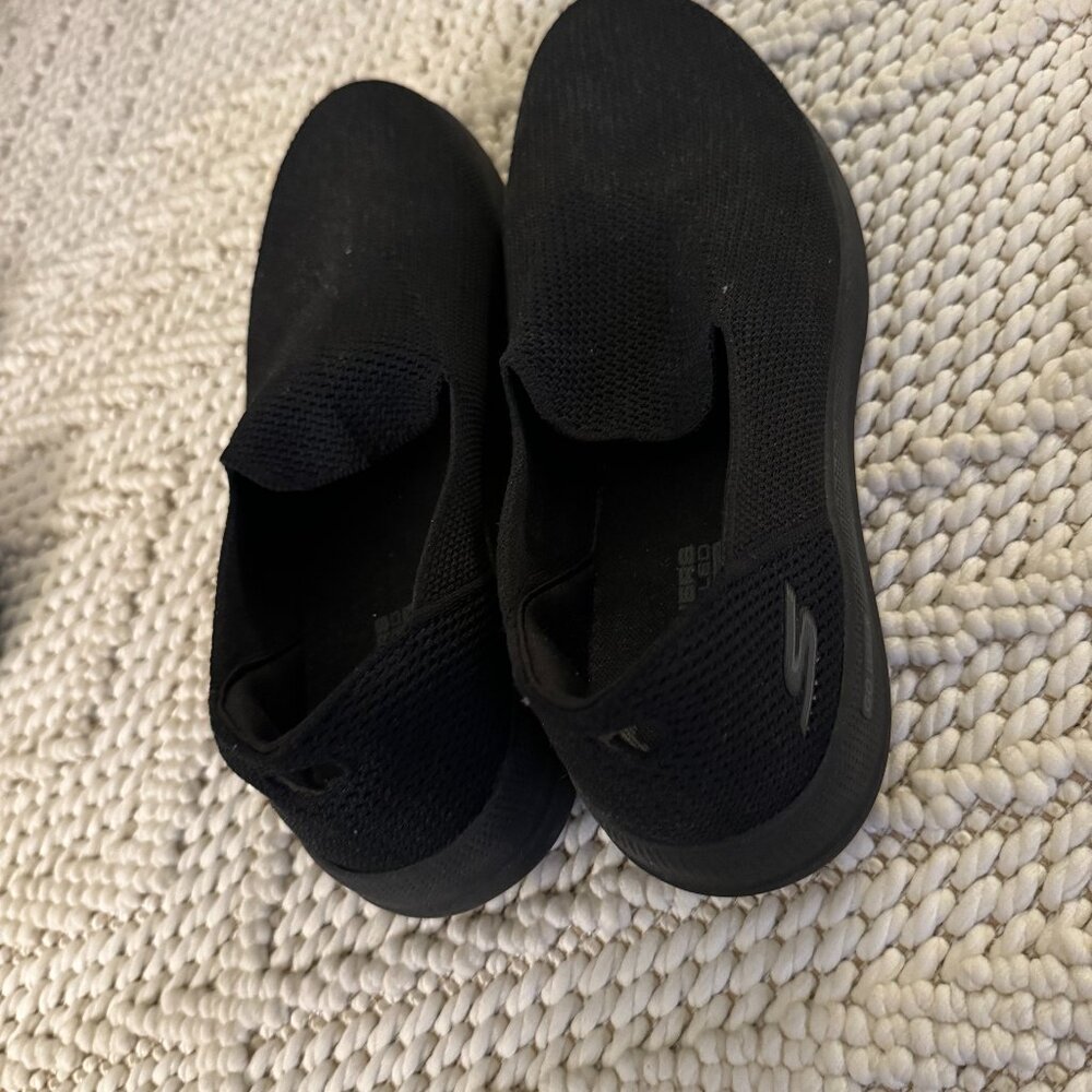 Skechers new Gel Cooled Memory foam